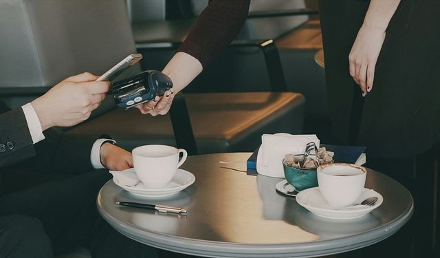 Tüketici derneklerinden gıda işletmelerindeki zorunlu 'servis ücreti'nin yasaklanması kararına destek