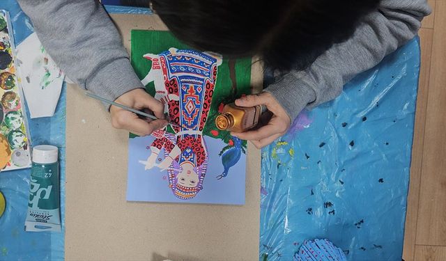 Üstün yetenekli öğrenciler için atıklar çöp değil sanat malzemesi