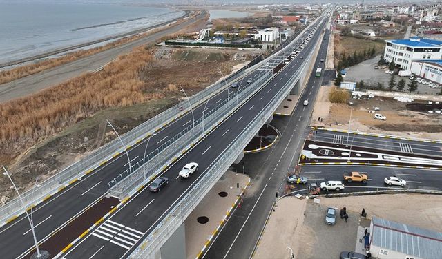 Van Çevre Yolu'nun 28 kilometrelik iki etabı açılıyor