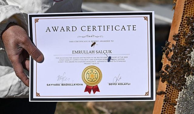 Van'ın verimli yaylalarında üretilen bal Azerbaycan'da 'Altın Bal' ödülüne layık görüldü