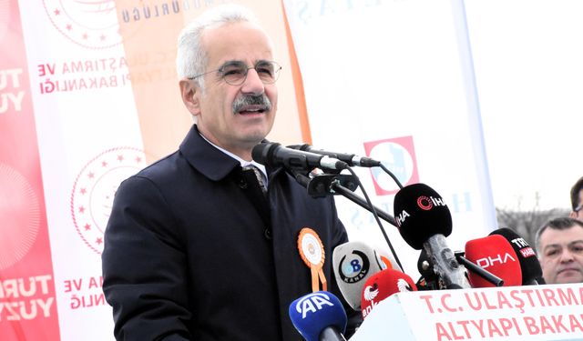 Bakan Uraloğlu: Aksaray-Ortaköy Çevre Yolu'nun açılmasıyla akaryakıttan 32 milyon lira tasarruf sağlanacak