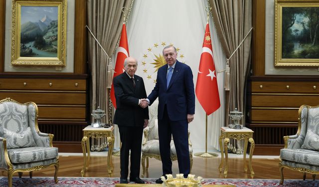 Cumhurbaşkanı Erdoğan, MHP Genel Başkanı Bahçeli'yi kabul etti