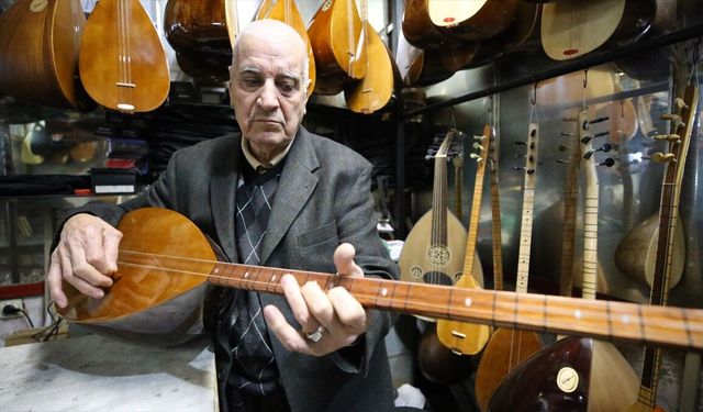 Edirneli Ramadan usta hayatını saz ve müziğe adadı