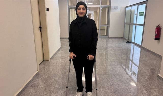 Genç kızın uyluğundaki kanserli kemik temizlenip yeniden yerine yerleştirildi