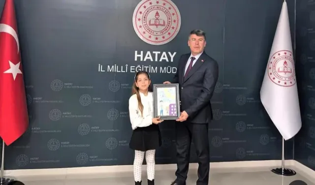 Hataylı Öğrenciden Müdür Tüysüz'e Teşekkür