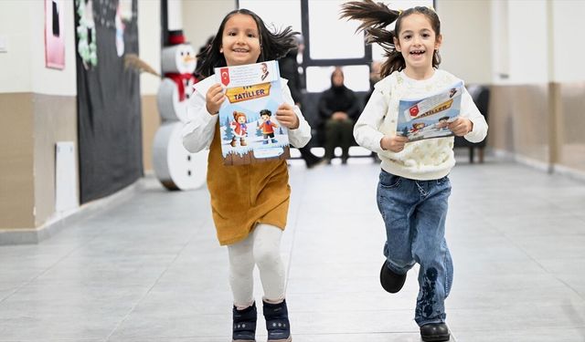 Okullar Ne Zaman Kapanacak? İkinci Ara Tatil Netleşti