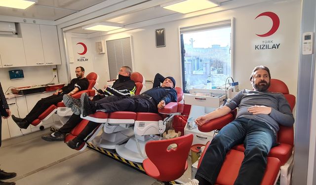 Osmaniye'de emniyet personeli kan bağışında bulundu