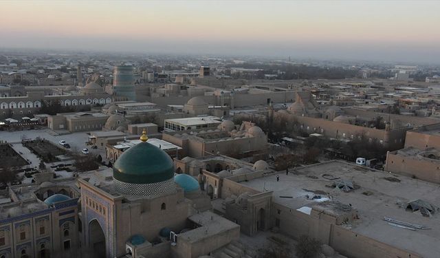 Özbekistan'ın zamanda yolculuğa çıkaran geçmişin ilim merkezi şehirleri: Buhara ve Hive