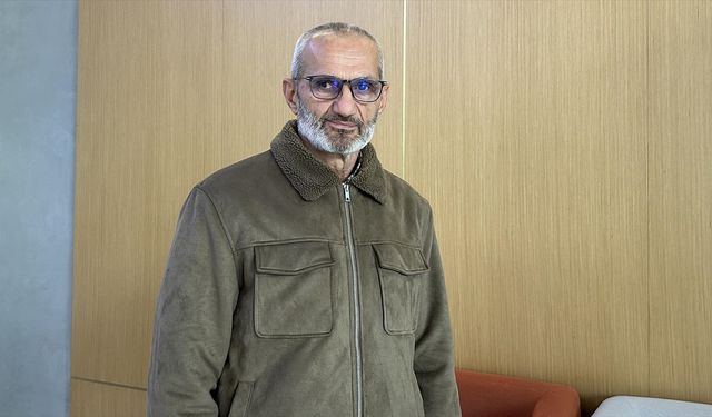 Seyyar kütüphanecinin değiştirdiği hayat: Ümit Sezer'in ilham veren hikayesi