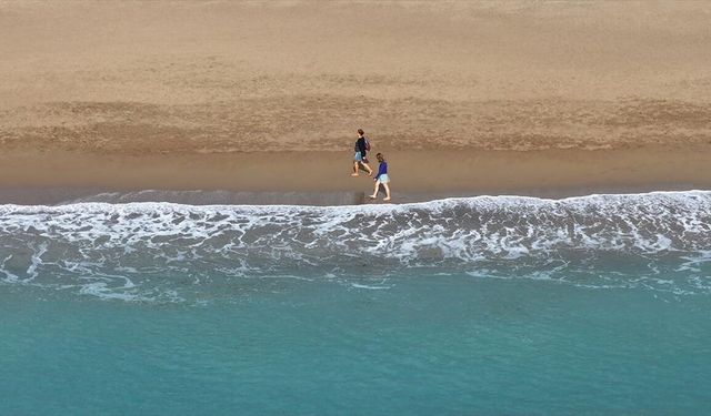 Vize muafiyetiyle Antalya'ya daha fazla Çinli turist gelmesi bekleniyor