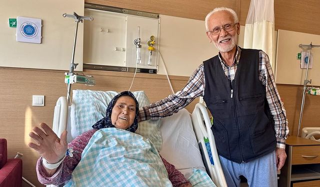 83 yaşındaki hastanın kalbi 'özel operasyonla' rahatlatıldı