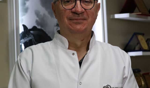 Antalya'da genç kadının karaciğerindeki 7 santimetrelik kitle robotik cerrahiyle alındı