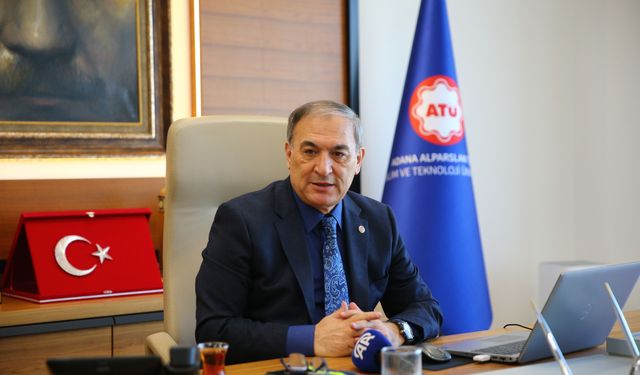 ATÜ Rektörü Prof. Dr. Adnan Sözen, AA'nın 'Yılın Kareleri' oylamasına katıldı