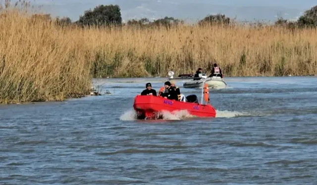 Nehre Düşen ve Kaybolan Berkan'dan Hala İz Yok!