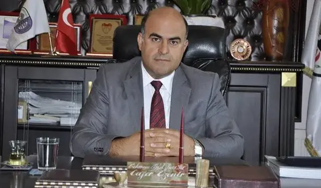 Çekmece Eski Belediye Başkanı Özenir Hayatını Kaybetti