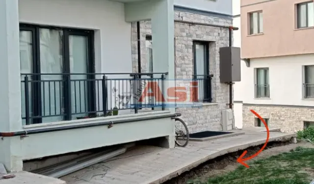 Dikmece TOKİ Konutları Çökmek Üzere! İşte Şok Görüntüler