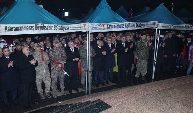 Kahramanmaraş'ın düşman işgalinden kurtuluşunun 106. yılında fener alayı düzenlendi