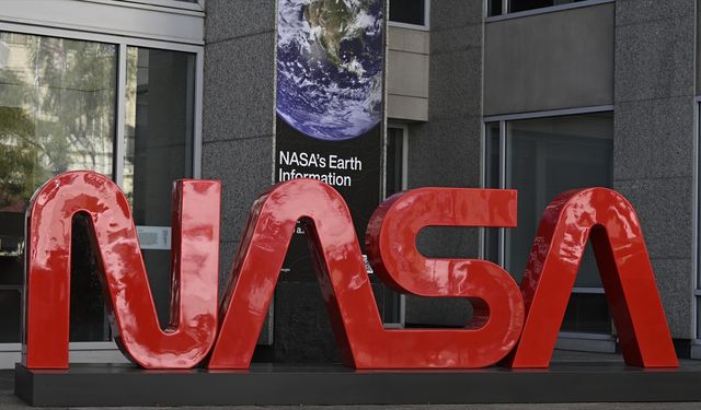 NASA, Ay'a dönüş programı kapsamında yürütülen 'Artemis II'nin fırlatılmasını marta erteledi