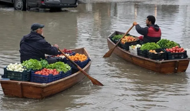Antakya Sebze Hali Yolu Göle Döndü: Vatandaşlar Özel Görsel Hazırladı!