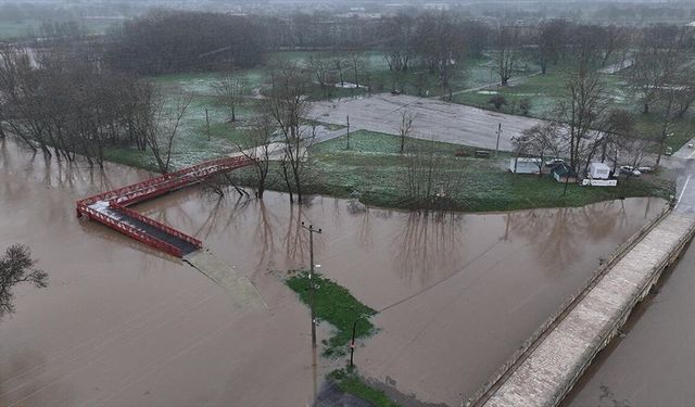 Tunca Nehri, Kırkpınar Güreşleri'nin yapıldığı Sarayiçi'nde kısmen taştı