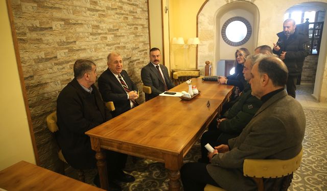 Zafer Partisi Genel Başkanı Ümit Özdağ Hatay'da temaslarda bulundu