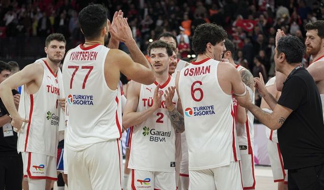 A Milli Erkek Basketbol Takımı, dünya sıralamasındaki yerini korudu