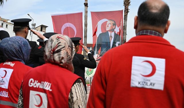 Adana, Mersin, Osmaniye ilçelerinde Çanakkale Deniz Zaferi'nin 111. yıl dönümü kutlandı