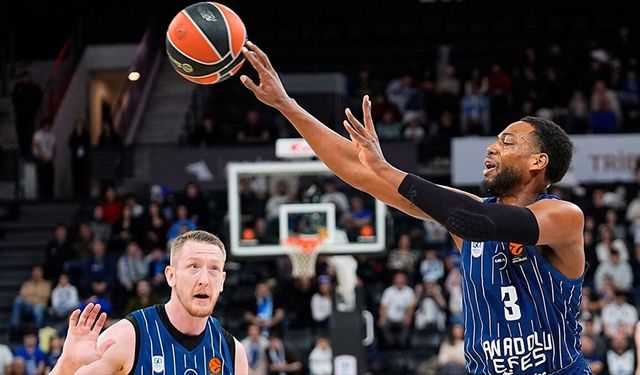 Anadolu Efes, Basketbol Avrupa Ligi'nde yarın Barcelona ile deplasmanda karşılaşacak