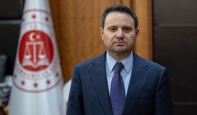 Bakan Gürlek: e-Avukat uygulamasıyla hükümlü ve tutuklular avukatlarıyla görüntülü görüşebilecek