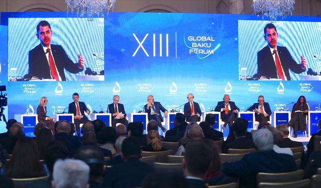 Bakan Kurum '13. Küresel Bakü Forumu'nda Türkiye'nin COP31 vizyonunu anlattı