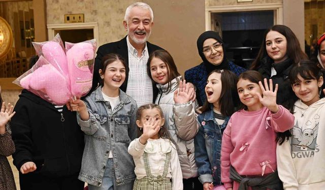 Başkan Başdeğirmen, çocuklarla iftarda buluştu