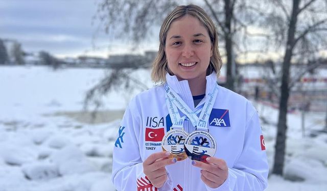 Bengisu Avcı, Kış Yüzme Dünya Şampiyonası'nda dünya rekoru kırdı