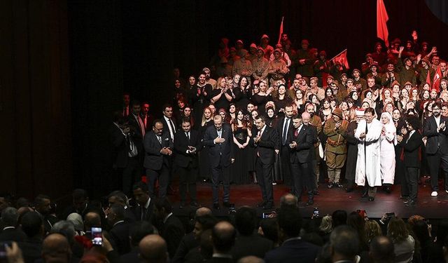 Cumhurbaşkanı Erdoğan, 'Şüheda 1915' Tiyatro Gösterimi'ni izledi