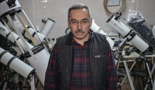 Emekli öğretmen 20 yıldır ince hesaplamalar ve zorlu el işçiliği isteyen teleskopları üretiyor