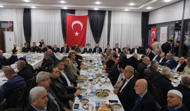 Vali Masatlı, Kanaat Önderleri İle İftar Sofrasında Buluştu