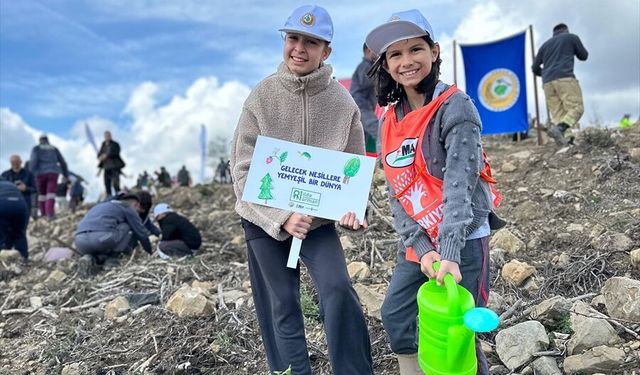 İş Bankası'nın '81 İlde 81 Orman' projesi Antalya ile devam ediyor