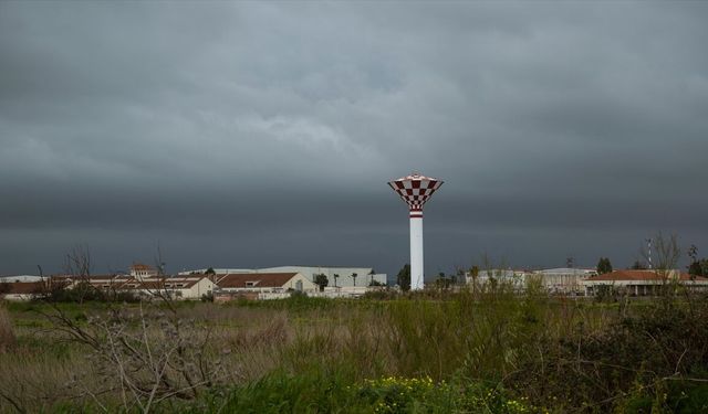 İtalya, ABD'nin Orta Doğu'ya gönderdiği uçakların Sigonella Üssü'nü kullanmasına izin vermedi