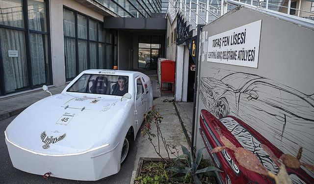 Liseliler geliştirdikleri elektrikli araçla TEKNOFEST'te bu kez zirveyi hedefliyor
