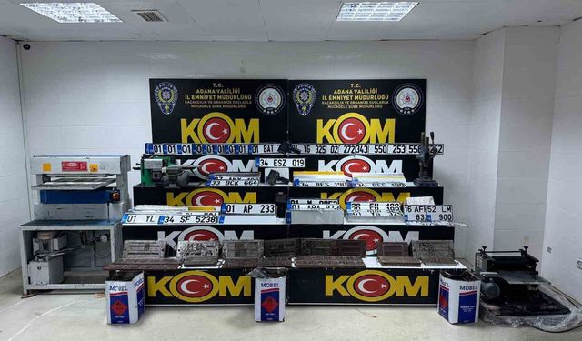 Merdiven altı plaka basım atölyelerine baskın: 4 tutuklama