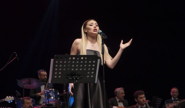 Mersin'de Özgecan Aslan anısına 'Kadının Sözü' konseri düzenlendi