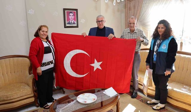 Mersin'de şehit aileleri bayram öncesi unutulmadı