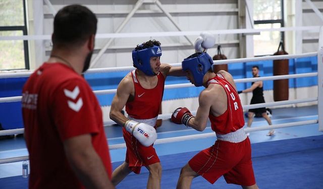 Milli boksörler 6 yıllık aranın ardından Ahmet Cömert Boks Turnuvası'nda ter dökecek