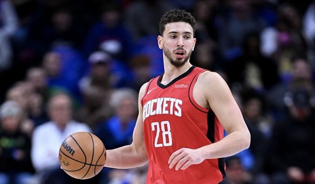 NBA'de Rockets, Alperen Şengün'ün 17 sayı attığı maçta Warriors'a yenildi