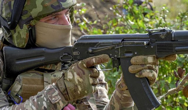 Putin, Rus ordusundaki askeri personel sayısını 2 milyon 391 bin 770'e çıkardı