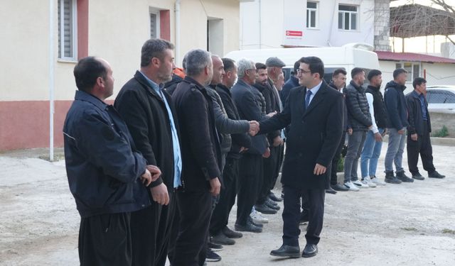 Sumbas Kaymakamı Hakan Kara, vatandaşlarla bir araya geldi