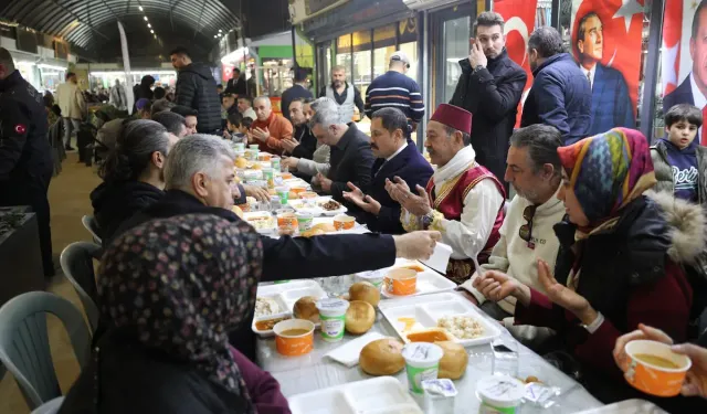 Uzun Çarşı’da Gönül Sofrası Kuruldu