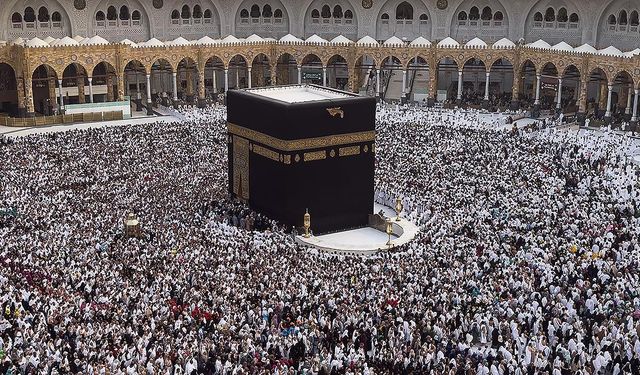 Umre Seyahatlerinde Vatandaşlara Uyarı