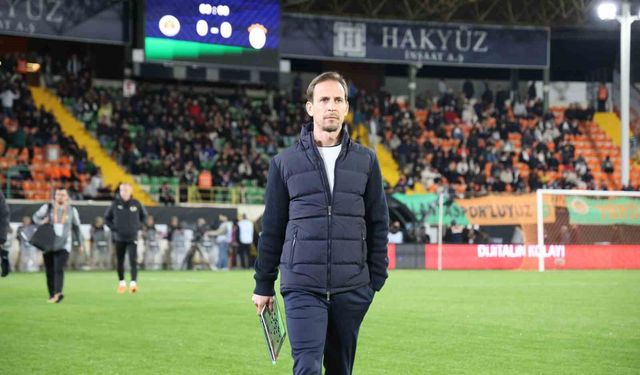 Ziraat Türkiye Kupası: Corendon Alanyaspor: 0 - Galatasaray: 2 (İlk yarı)