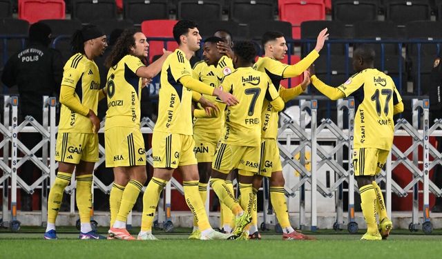 Ziraat Türkiye Kupası'nda Fenerbahçe çeyrek finale yükseldi