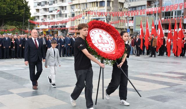 Antalya ve çevre illerde 23 Nisan Ulusal Egemenlik ve Çocuk Bayramı kutlandı